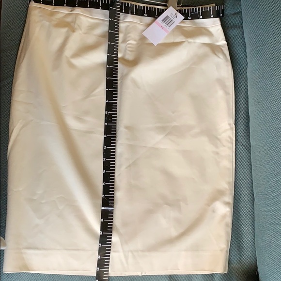 NEW CK classic skirt - Picture 7 of 9